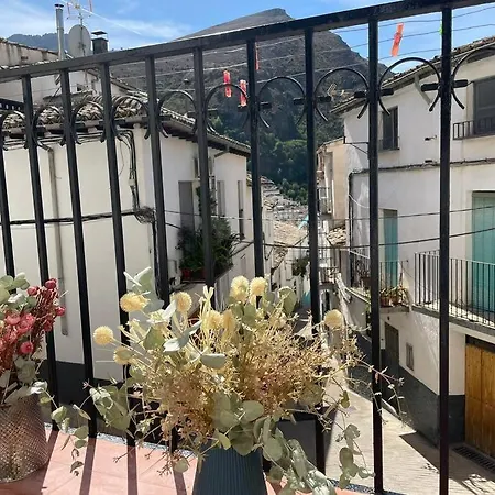 La Casita De La Fuente Villa Cazorla Exterior photo